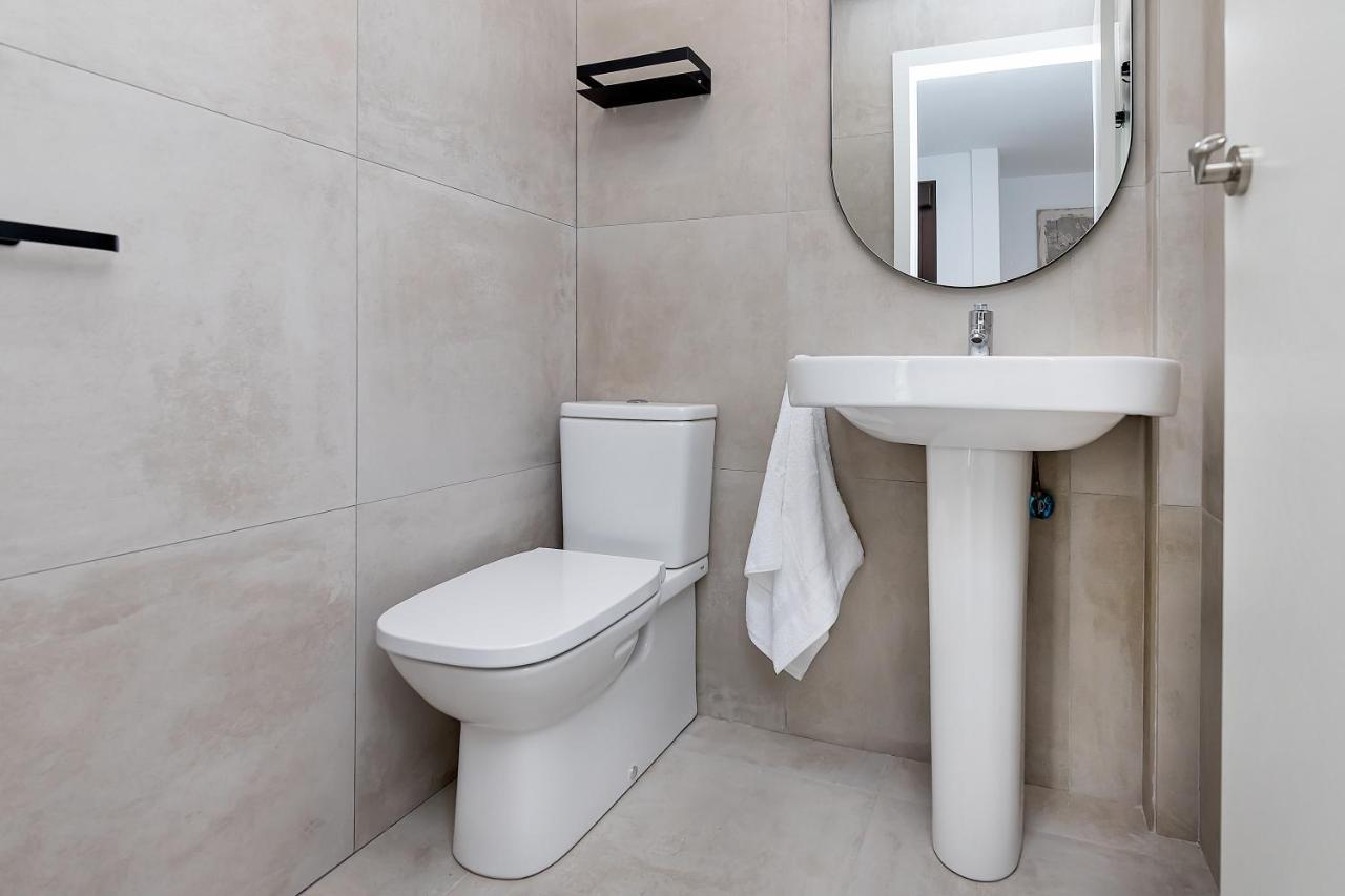 Bhost - Regina III Apartment Кордоба Екстериор снимка